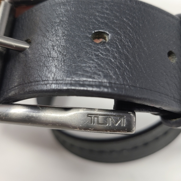 Men’s Tumi Black Leather Belt Size 38 40 Casual Dr - Picture 7 of 7